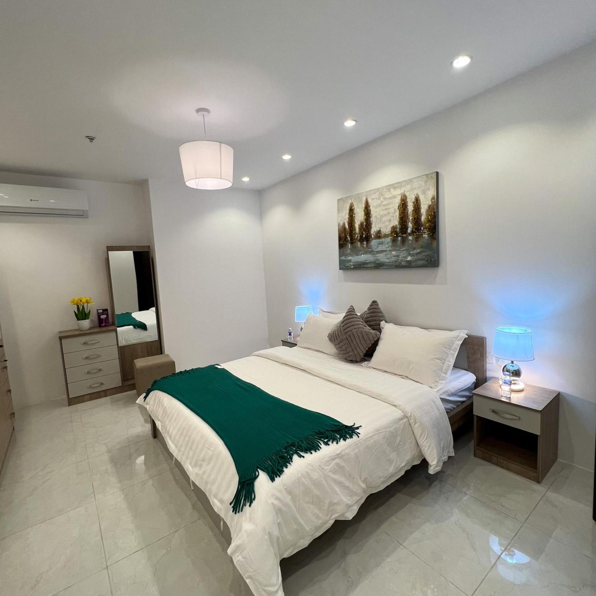 The Red Sea Apartment شقة البحر الأحمر Dzsidda Kültér fotó