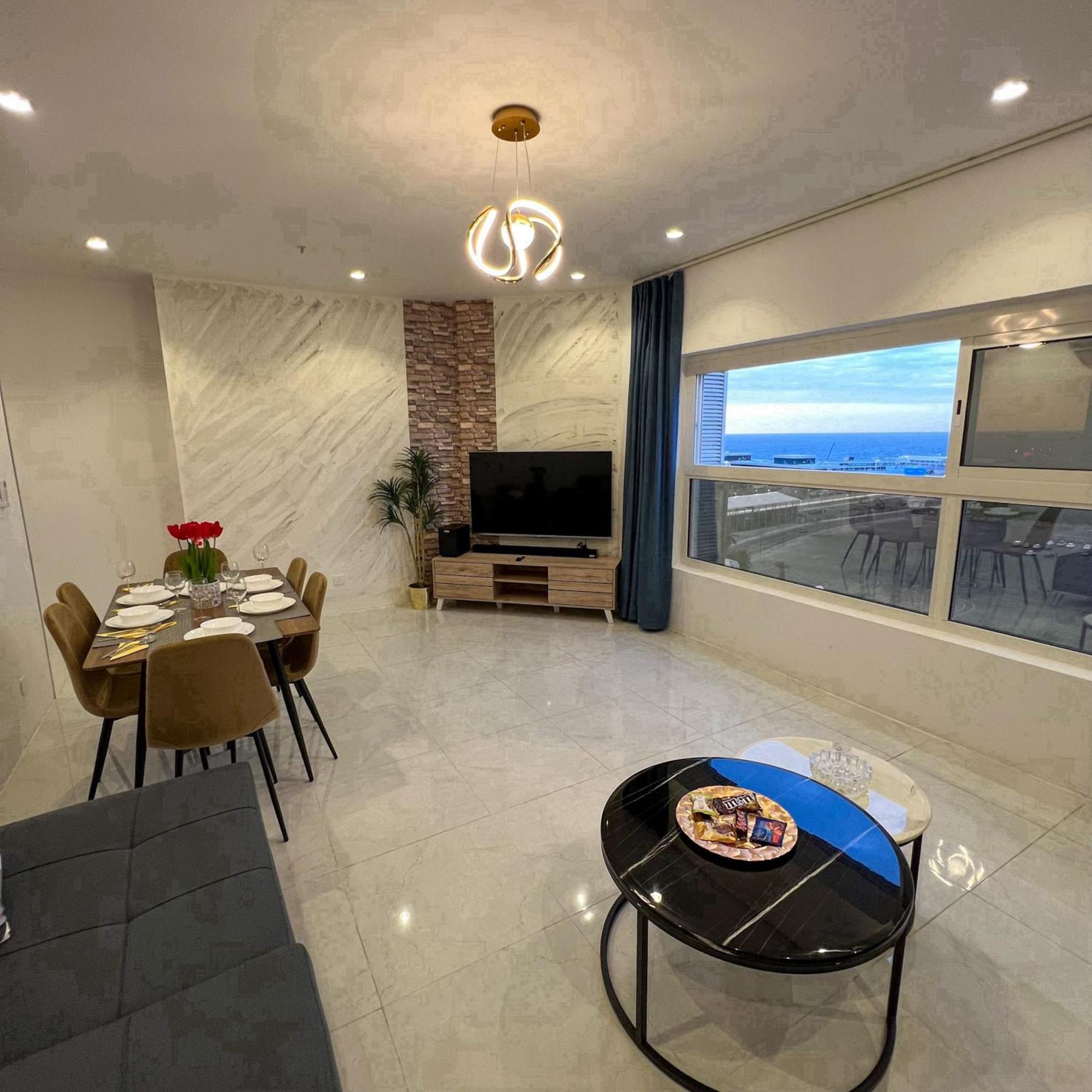 The Red Sea Apartment شقة البحر الأحمر Dzsidda Kültér fotó