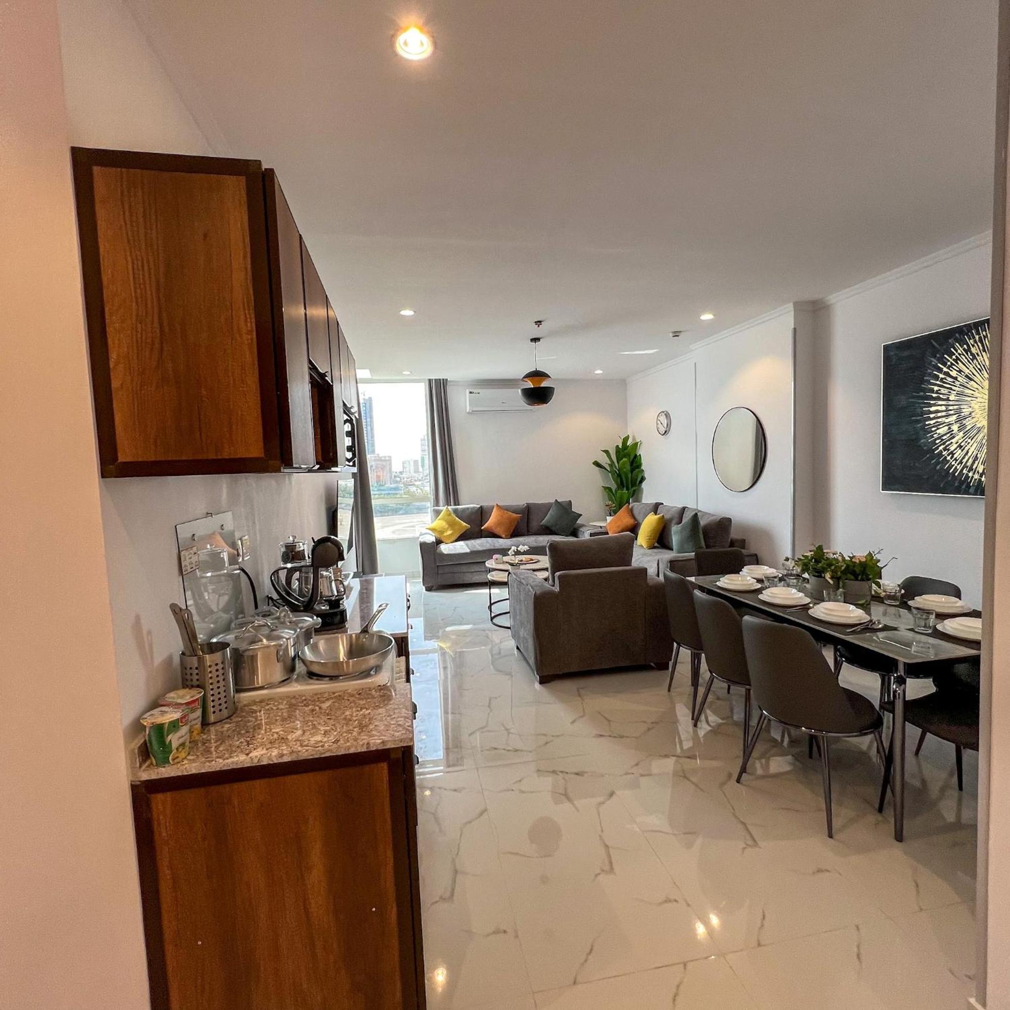 The Red Sea Apartment شقة البحر الأحمر Dzsidda Kültér fotó
